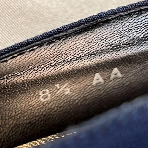 Stuart Weitzman Blue Dress Pumps - Size 8.5 AA - Picture 15 of 15